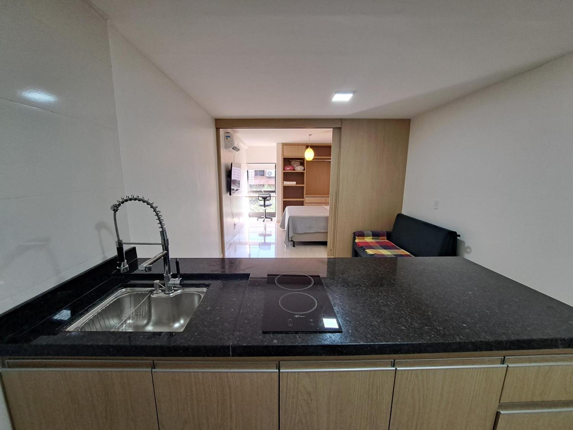 Quarto, Sala E Cozinha Integrada Na 116 Norte Brasília